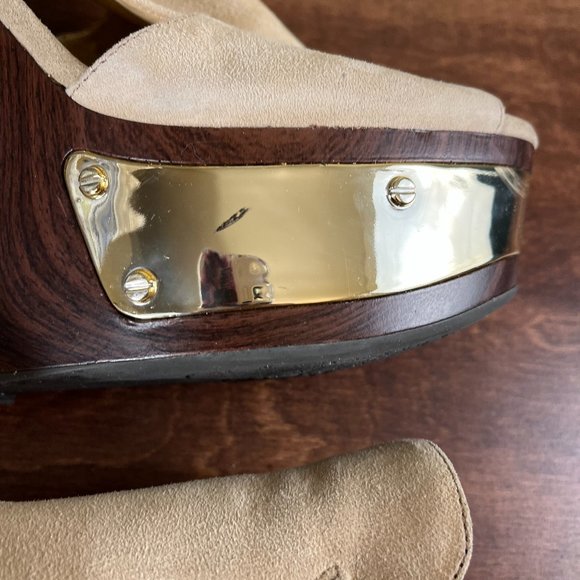 Gianni Bini Gold Wood Platform Wedge size 8.5 - Picture 11 of 12